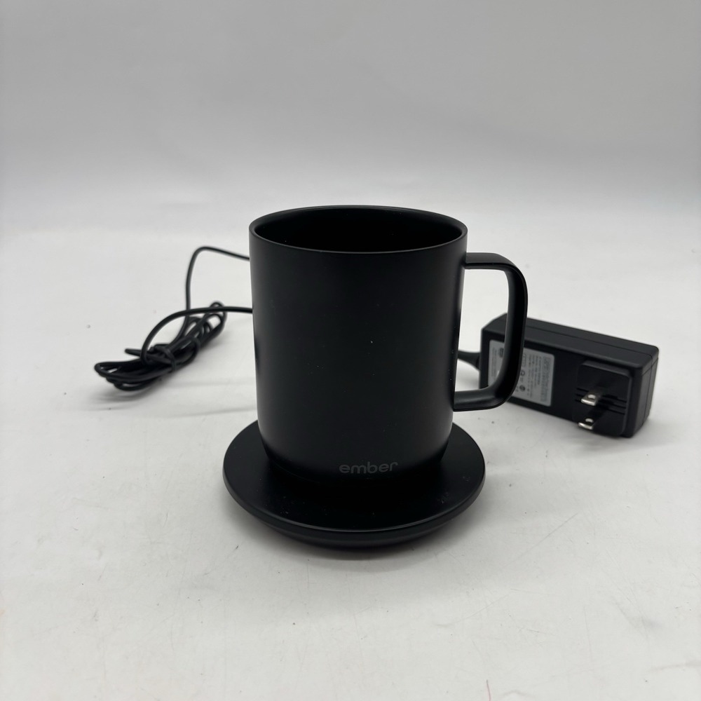 Ember CM17 Temperature Control Smart Mug W/ Charging Base Tested Working Black
